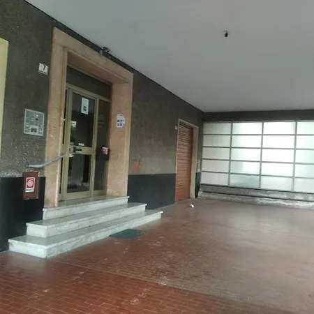 Stanza Matrimoniale Con Balcone *