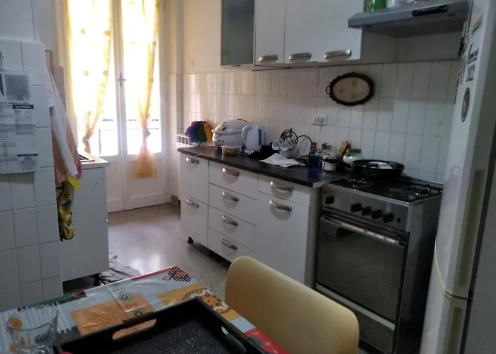 Stanza Matrimoniale Con Balcone